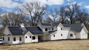 custom-home-solar-panel-system-ladue